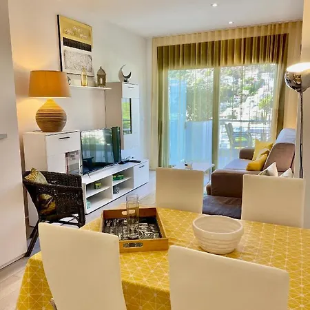 Castell Blau Apartment Roses Exterior photo